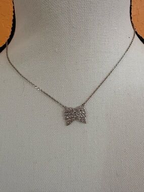 Sparkling Silver angel Wing Pendant Necklace